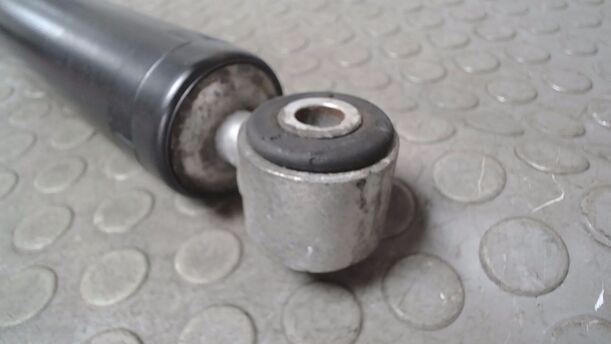 Foto: STOSSDÄMPFER HINTEN ( SACHS ) eines VW Sharan 1.8 5V Turbo Style
