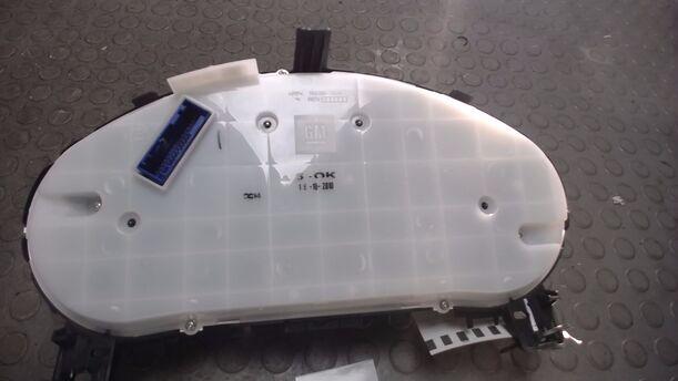 Foto: TACHOEINHEIT (ENTHEIRATET) eines Opel Astra 2.0 CDTI DPF Style