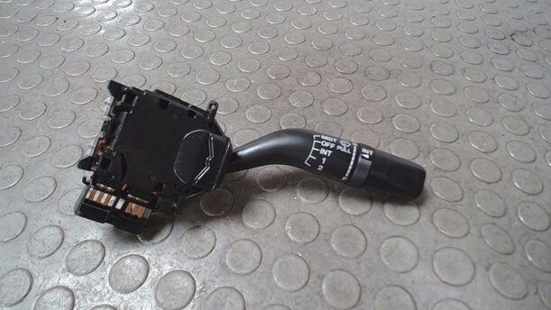Foto: SCHEIBENWISCHERSCHALTER eines Mazda 626 2.0 Style