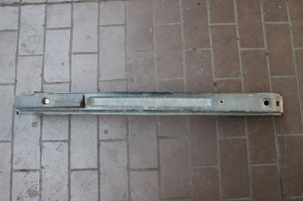 Foto: VERSTÄRKUNG HINTEN eines Ford Ka 1.2 Style