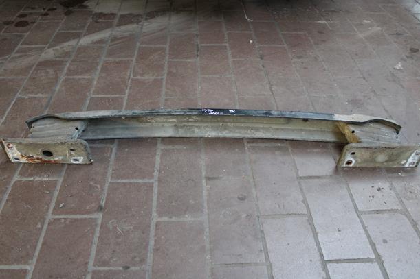 Foto: VERSTÄRKUNG HINTEN eines Ford Ka 1.2 Style