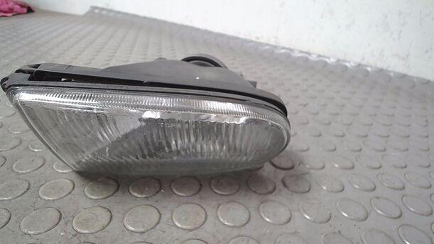 Foto: NEBELSCHEINWERFER LINKS eines Renault Espace 2.0 Style