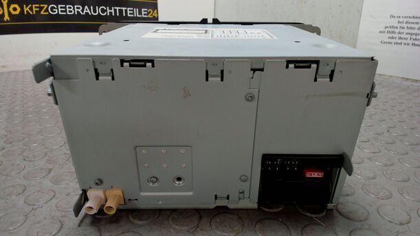 Foto: RADIO ( BLAUPUNKT / RADIOCODE ) eines VW Golf 1.9 TDI Style