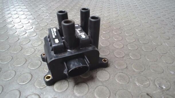 Foto: ZÜNDSPULE / ZÜNDVERTEILER eines Ford Focus Turnier Style