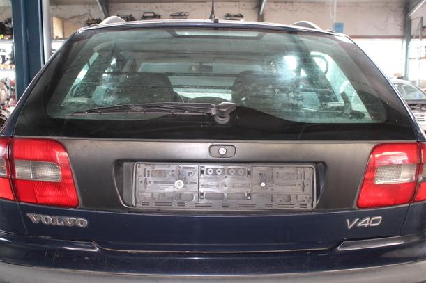 Foto: HECKKLAPPE / HECKDECKEL eines Volvo V40 1.8 Style