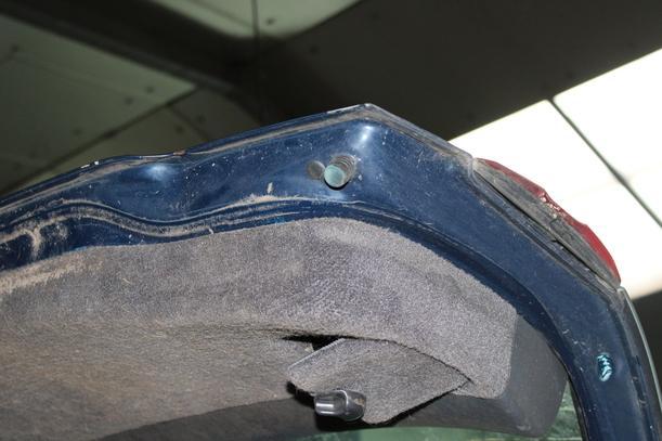 Foto: HECKKLAPPE / HECKDECKEL eines Volvo V40 1.8 Style