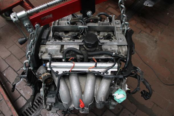 Foto: MOTOR B4184S eines Volvo V40 1.8 Style