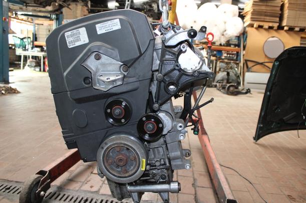 Foto: MOTOR B4184S eines Volvo V40 1.8 Style
