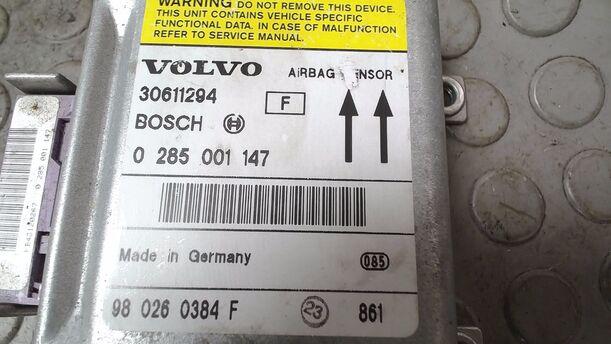 Foto: STEUERGERÄT AIRBAG eines Volvo V40 1.8 Style