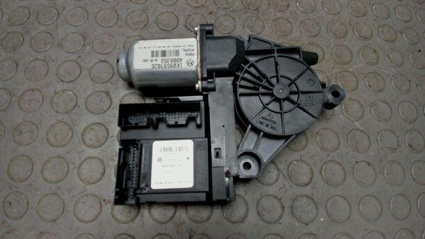 Foto: FENSTERHEBERMOTOR VORN RECHTS eines VW Golf 1.9 TDI Style