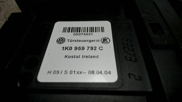 Foto: FENSTERHEBERMOTOR VORN RECHTS eines VW Golf 1.9 TDI Style