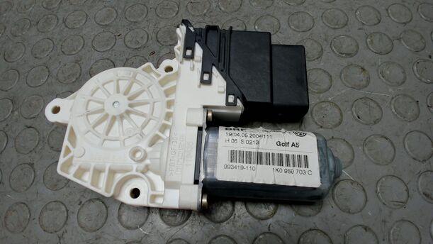 Foto: FENSTERHEBER HINTEN LINKS eines VW Golf 1.9 TDI Style