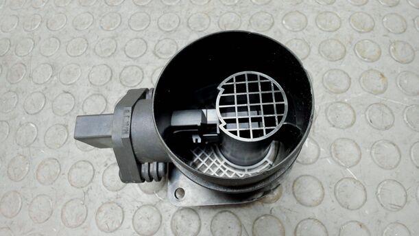 Foto: LUFTMASSENMESSER eines VW Golf 1.9 TDI Style
