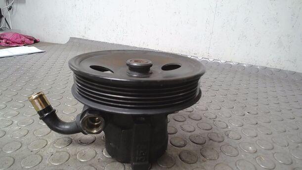 Foto: PUMPE SERVOLENKUNG eines Volvo V40 1.8 Style