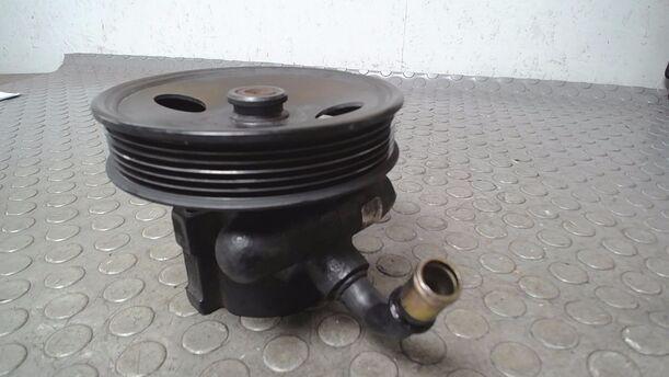 Foto: PUMPE SERVOLENKUNG eines Volvo V40 1.8 Style