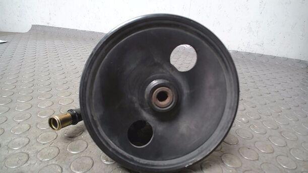 Foto: PUMPE SERVOLENKUNG eines Volvo V40 1.8 Style