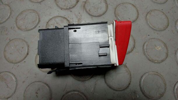 Foto: WARNBLINKSCHALTER eines VW Golf 1.9 TDI Style