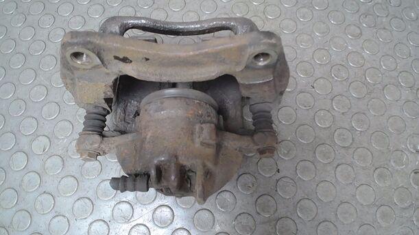 Foto: BREMSSATTEL VORNE RECHTS eines Volvo V40 1.8 Style