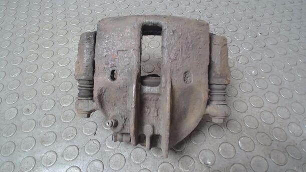 Foto: BREMSSATTEL VORNE LINKS eines Volvo V40 1.8 Style