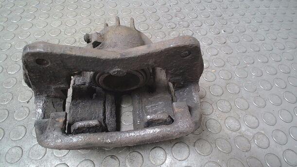 Foto: BREMSSATTEL VORNE LINKS eines Volvo V40 1.8 Style