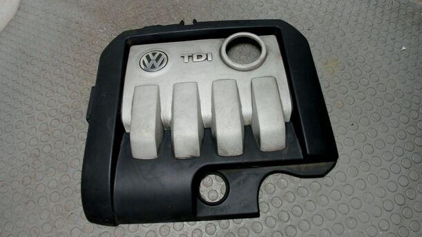Foto: MOTORABDECKUNG ( BRU ) eines VW Golf 1.9 TDI Style