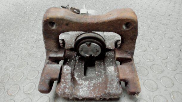 Foto: BREMSSATTEL HINTEN LINKS eines VW Golf 1.9 TDI Style