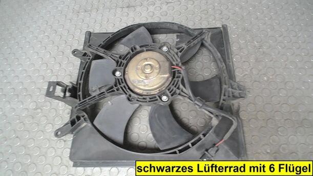 Foto: ELEKTROLÜFTER eines Volvo V40 1.8 Style