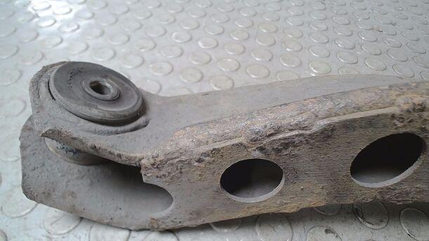 Foto: QUERLENKER LINKS eines Opel Corsa Style