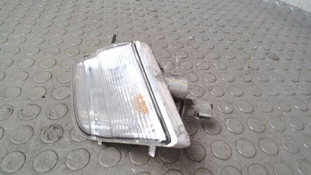 Foto: BLINKER LINKS eines Nissan Micra 1.5 dCi Style