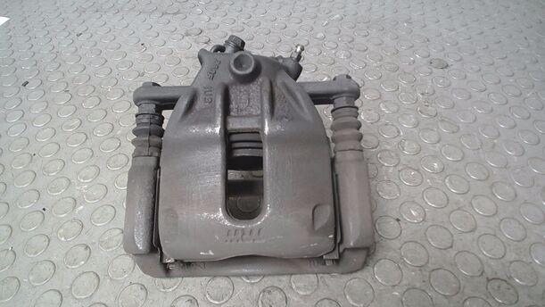 Foto: BREMSSATTEL VORNE LINKS eines Nissan Micra 1.5 dCi Style