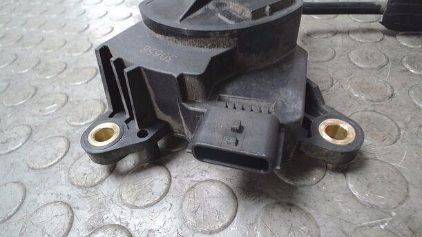Foto: GASPEDAL eines Nissan Micra 1.5 dCi Style