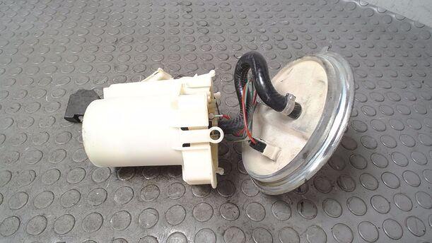 Foto: KRAFTSTOFFPUMPE eines Opel Corsa Style