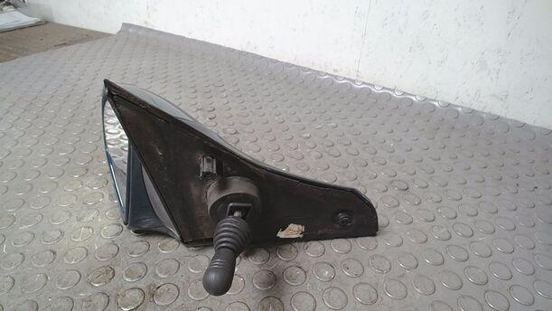 Foto: AUSSENSPIEGEL MECHANISCH VERSTELLBAR LINKS eines Opel Corsa Style