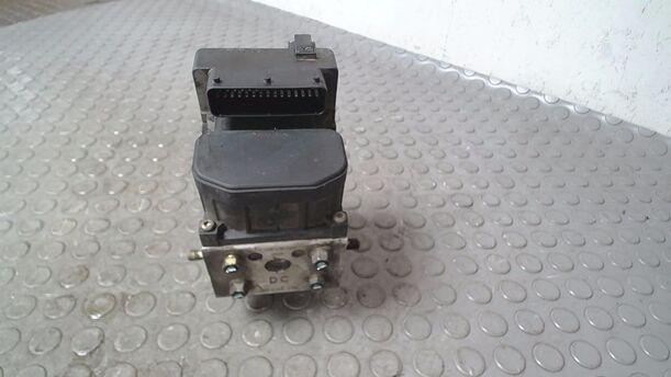 Foto: HAUPTBREMSAGGREGAT ABS eines Opel Corsa Style