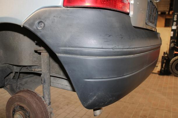 Foto: STOSSSTANGE / STOSSFÄNGER HINTEN eines Renault Twingo 1.2 Style