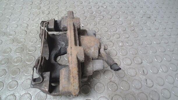 Foto: BREMSSATTEL RECHTS eines Opel Corsa Style