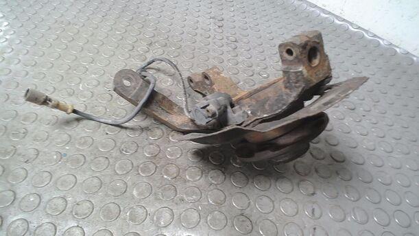 Foto: ACHSSCHENKEL LINKS eines Opel Corsa Style