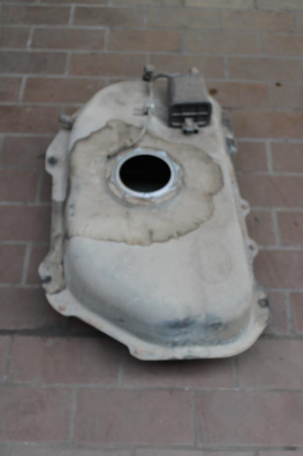 Foto: KRAFTSTOFFTANK eines Hyundai i10 1.1 Style