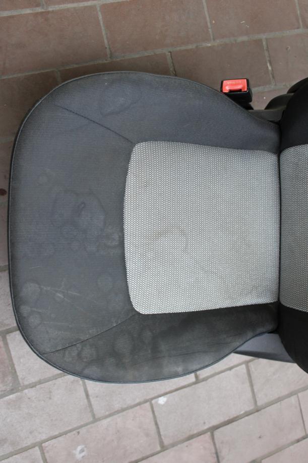 Foto: SITZ VORN LINKS / FAHRERSITZ eines Hyundai i10 1.1 Style