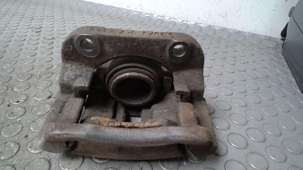 Foto: BREMSSATTEL VORNE LINKS eines Renault Twingo 1.2 Style