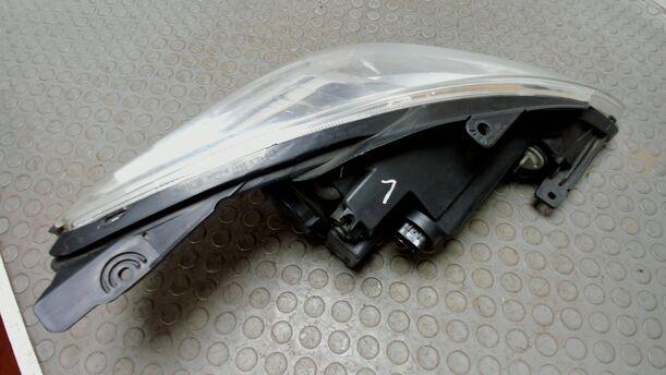 Foto: SCHEINWERFER LINKS ( VOR FACELIFT ) eines Hyundai i10 1.1 Style