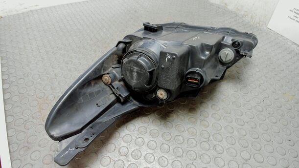 Foto: SCHEINWERFER RECHTS ( VOR FACELIFT ) eines Hyundai i10 1.1 Style
