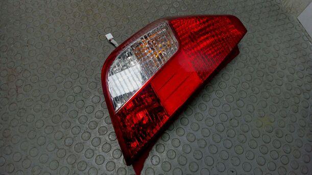 Foto: HECKLEUCHTE / RÜCKLICHT LINKS eines Hyundai i10 1.1 Style