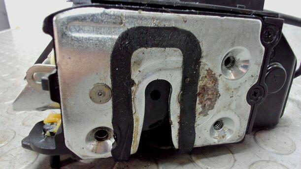 Foto: TÜRSCHLOSS HINTEN LINKS eines Hyundai i10 1.1 Style