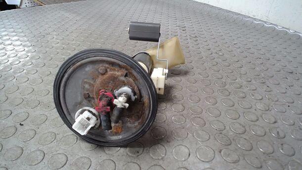 Foto: KRAFTSTOFFPUMPE eines Ford Fiesta Courier Style