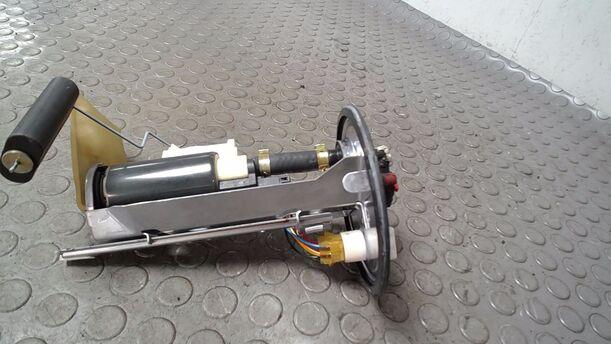 Foto: KRAFTSTOFFPUMPE eines Ford Fiesta Courier Style
