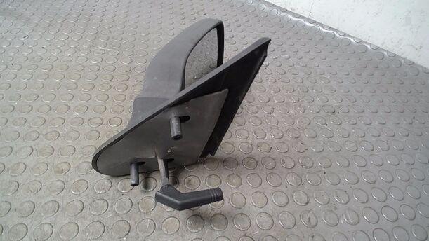 Foto: AUSSENSPIEGEL MECHANISCH VERSTELLBAR LINKS eines Ford Fiesta Courier Style