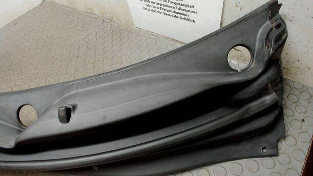 Foto: WINDLAUF / REGENABWEISER eines Hyundai i10 1.1 Style