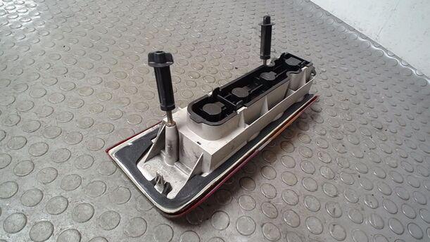 Foto: HECKLEUCHTE LINKS eines Ford Fiesta Courier Style