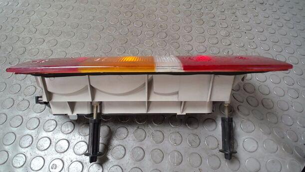 Foto: HECKLEUCHTE RECHTS eines Ford Fiesta Courier Style